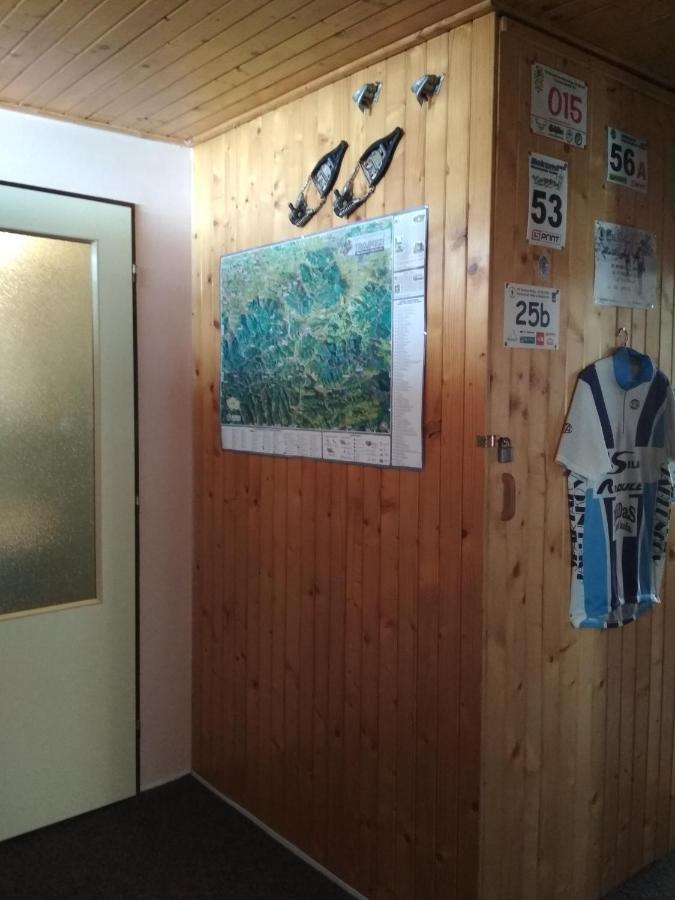 Chalupa Na Kremence Trinec Exterior foto